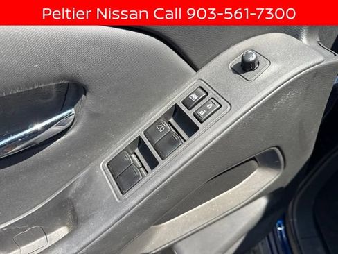 Certified 2023 Nissan Frontier SV w/ Technology Package RWD image 11