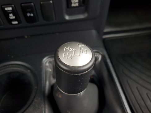 Used 2014 Toyota FJ Cruiser 4WD w/ Upgrade Package image 30