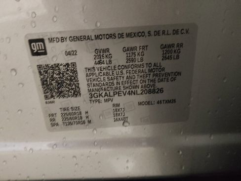 Used 2022 GMC Terrain SLT w/ LPO, Floor Liner Package image 33