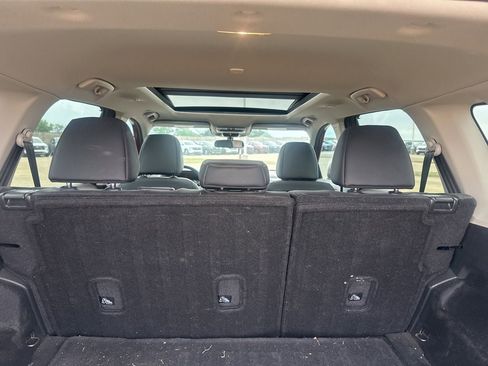 Certified 2023 Nissan Rogue SV w/ SV Premium B Package FWD image 33
