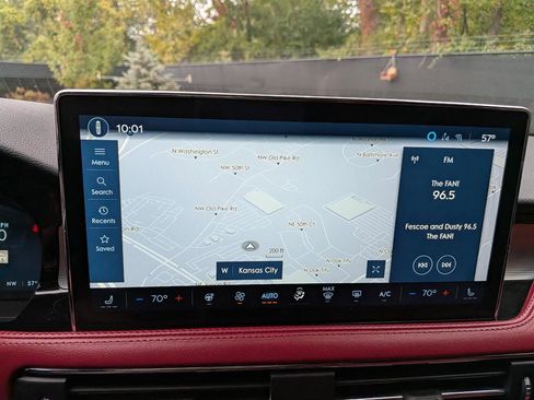 Used 2023 Lincoln Corsair Reserve w/ Equipment Group 201A image 36