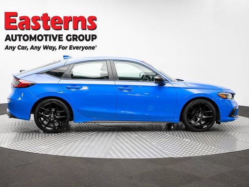 Used 2024 Honda Civic Sport image 4