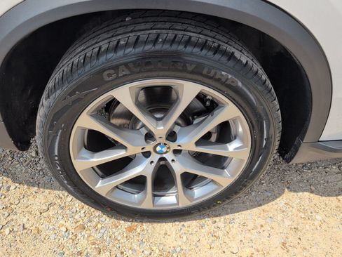 Used 2026 BMW X5 sDrive40i RWD image 33