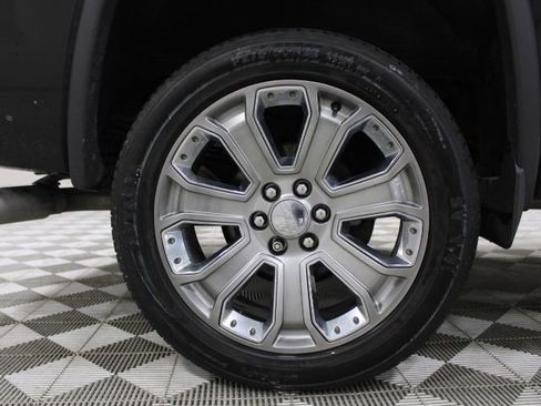 Used 2018 GMC Sierra 1500 Denali w/ Denali Ultimate Package AWD/4WD image 46