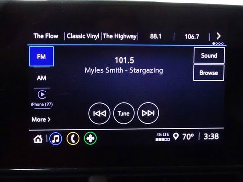 Used 2024 Chevrolet Trax LS image 30