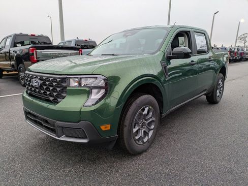 New 2025 Ford Maverick XLT w/ XLT Luxury Package image 8