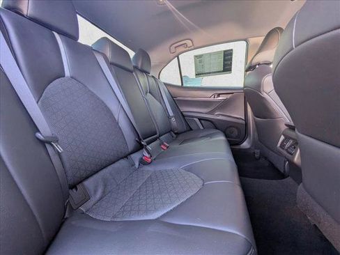 Used 2018 Toyota Camry XSE image 20