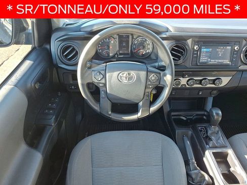 Used 2019 Toyota Tacoma 4x4 Double Cab image 11