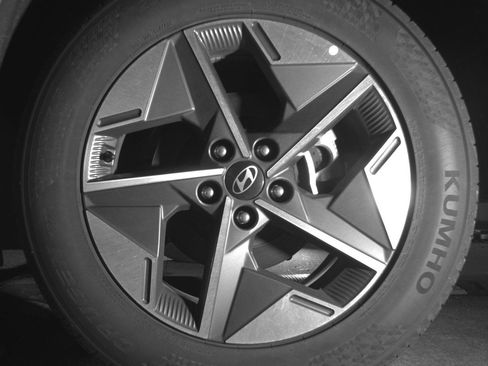 Used 2025 Hyundai Tucson SEL image 14