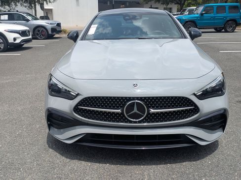 Used 2024 Mercedes-Benz CLE 300 4MATIC Coupe image 9