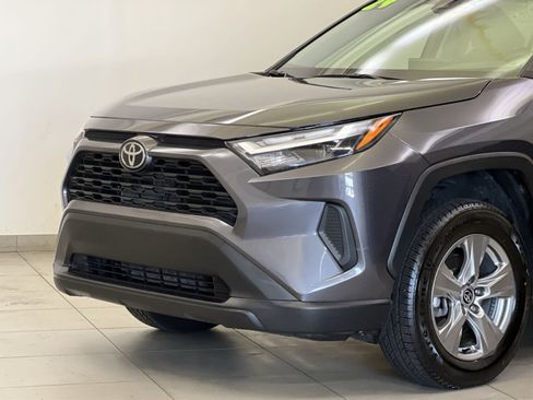 Used 2024 Toyota RAV4 XLE FWD image 27