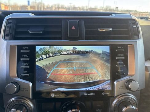 Used 2022 Toyota 4Runner SR5 Premium image 19