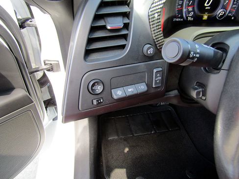 Used 2015 Chevrolet Corvette Stingray Convertible w/ 3LT Preferred Equipment Group image 15