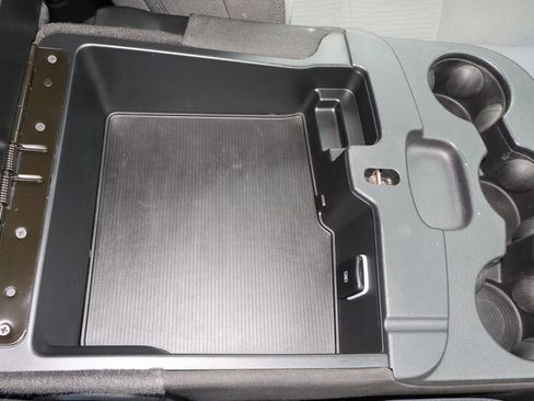 Used 2023 RAM 2500 Big Horn w/ Level 1 Equipment Group image 27