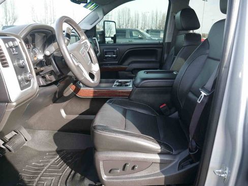 Used 2017 GMC Sierra 1500 SLT w/ SLT Premium Package image 29