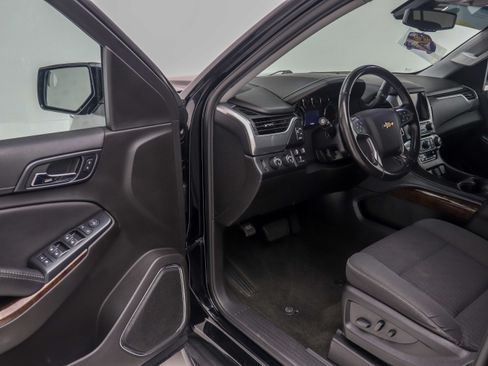 Used 2018 Chevrolet Suburban LS w/ Max Trailering Package AWD/4WD image 22