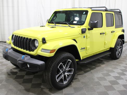 Used 2024 Jeep Wrangler Sport S w/ Dual Top Group image 37