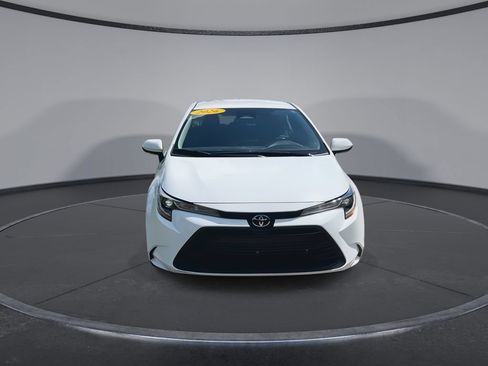 Certified 2026 Toyota Corolla LE FWD image 3