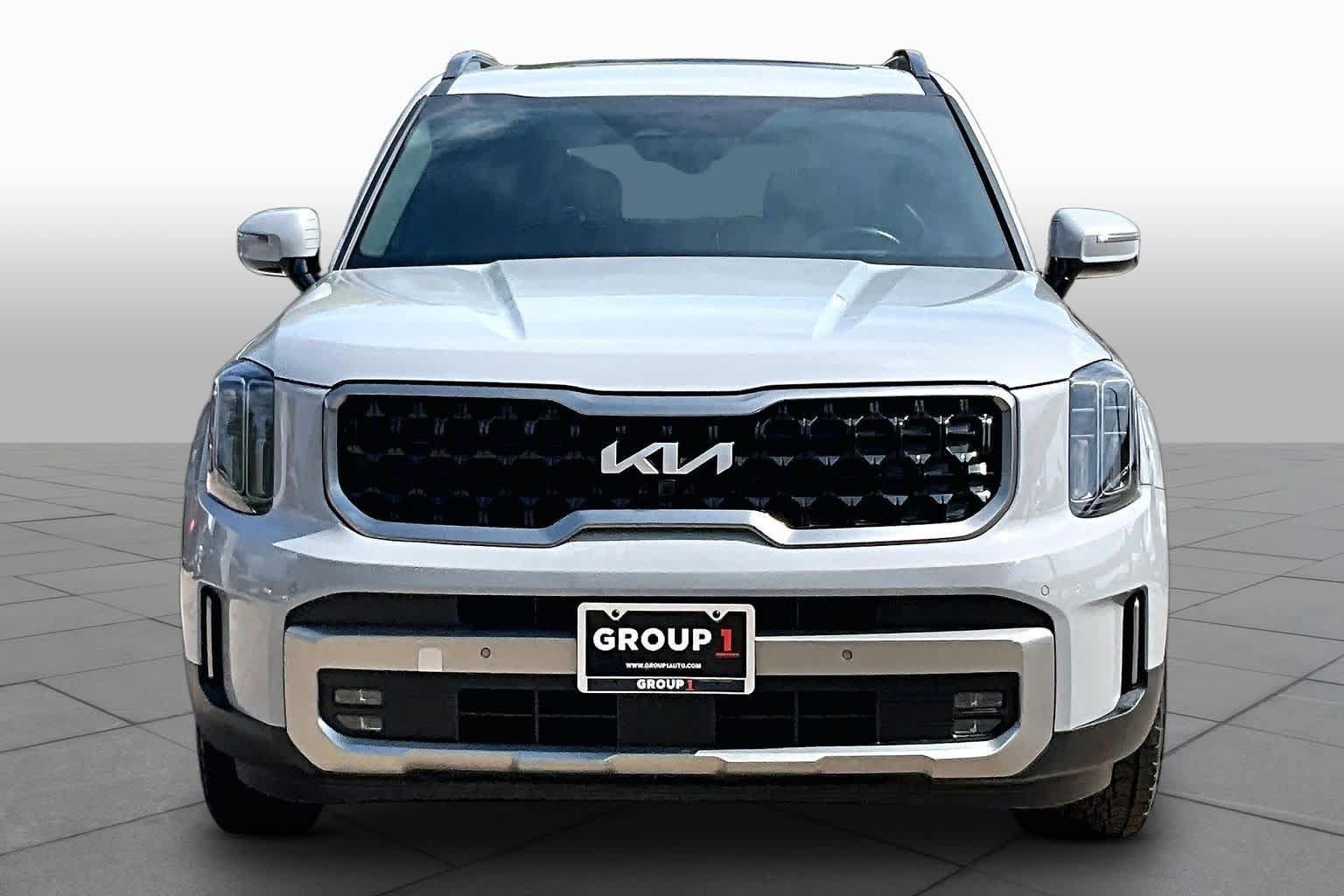 Used 2023 Kia Telluride SX Prestige X-Pro AWD/4WD image 4