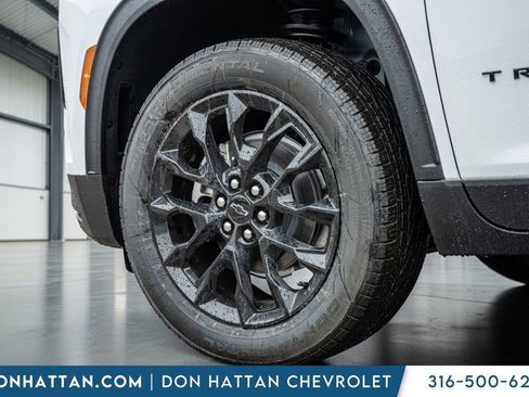 New 2026 Chevrolet Traverse LT w/ Midnight/Sport Edition image 37