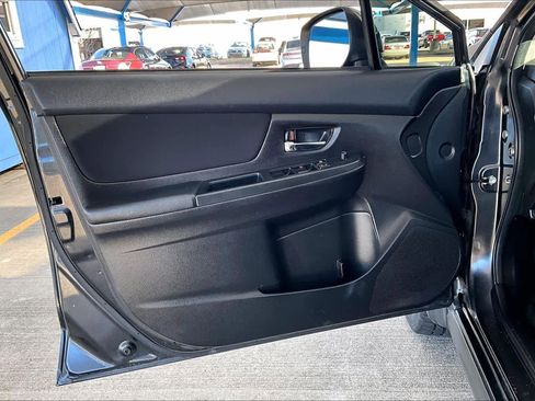 Used 2014 Subaru Crosstrek 2.0i Premium image 21