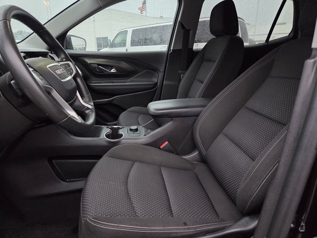 Used 2024 GMC Terrain SLE FWD image 15