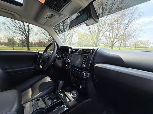 Used 2020 Toyota 4Runner Nightshade AWD/4WD image 25