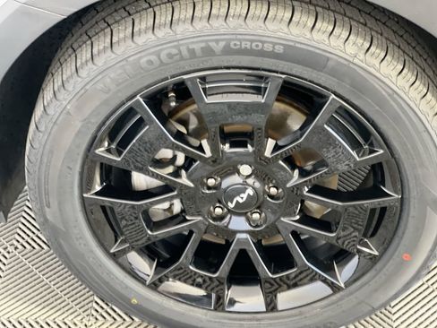 Used 2022 Kia Telluride SX w/ SX Prestige Package AWD/4WD image 11