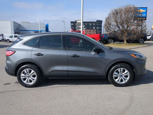 Used 2021 Ford Escape S image 9