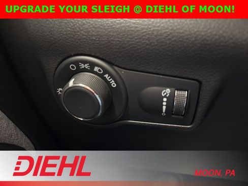 New 2025 Jeep Compass Sport image 21