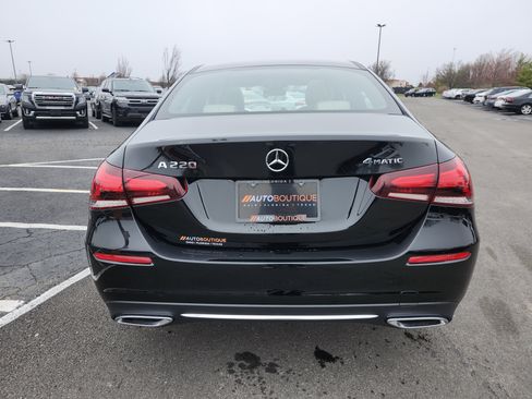Used 2019 Mercedes-Benz A 220 4MATIC image 18
