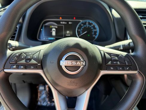 Certified 2024 Nissan Leaf S FWD image 27