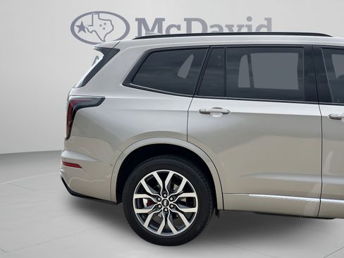 Used 2023 Cadillac XT6 Sport w/ Platinum Package AWD/4WD image 34