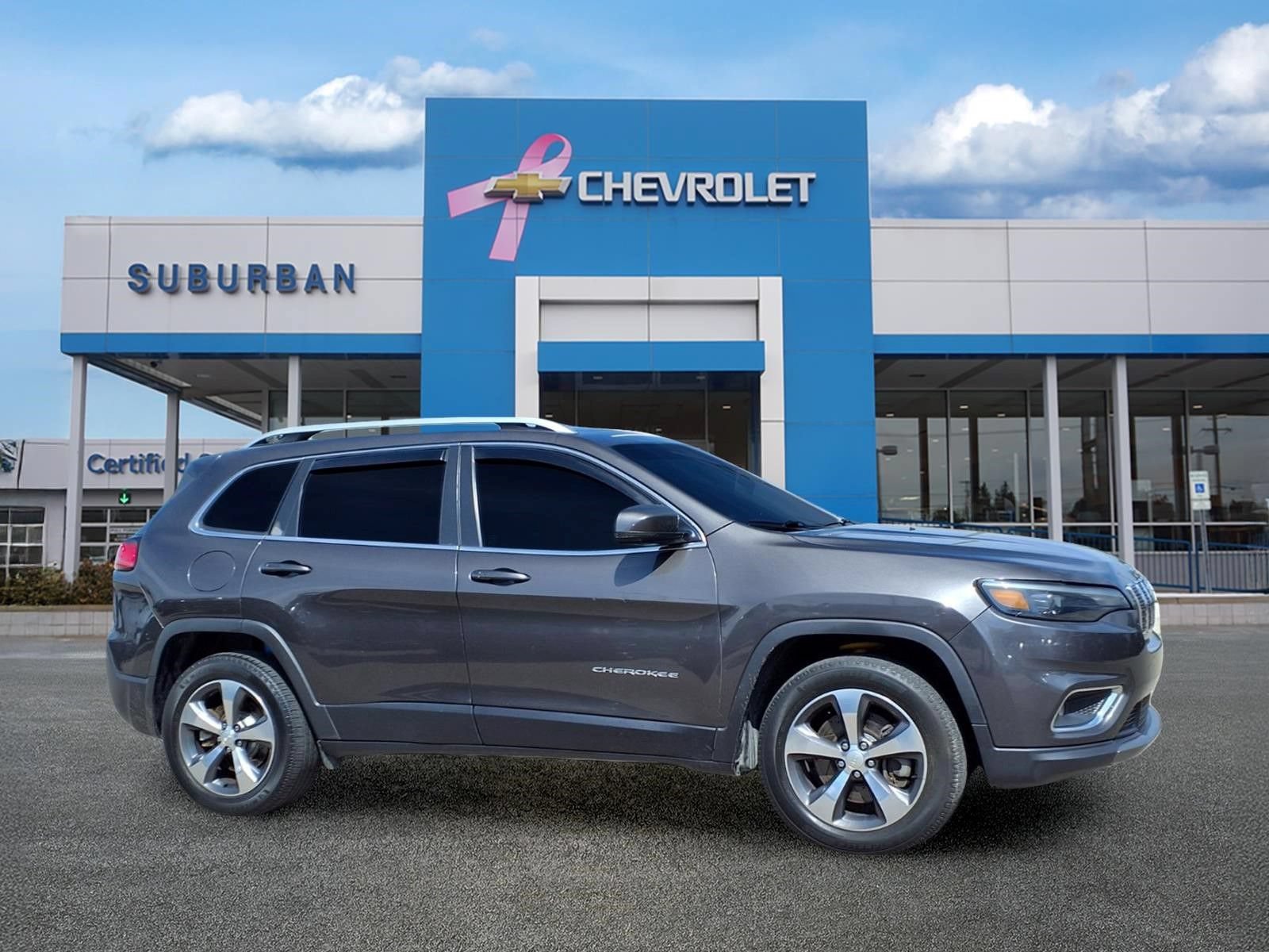 Used 2019 Jeep Cherokee Limited AWD/4WD image 4