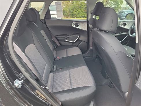 New 2025 Kia Soul LX w/ LX Technology Package image 12