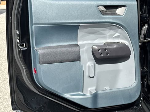 New 2026 Ford Maverick XL FWD image 18
