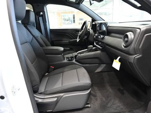 New 2026 Chevrolet Colorado W/T w/ WT Custom Package AWD/4WD image 12