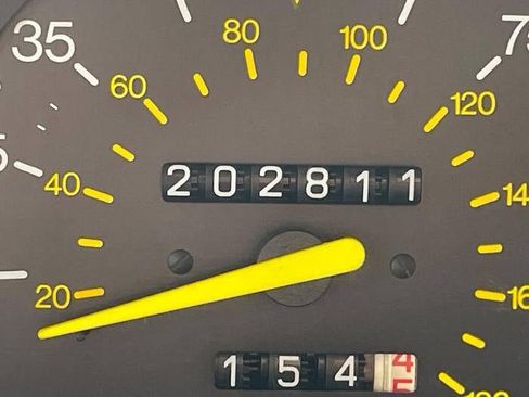 Used 1989 Saab 900 S image 35