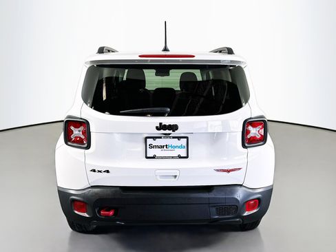 Used 2023 Jeep Renegade Trailhawk AWD/4WD image 6