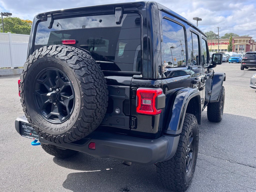 Used 2023 Jeep Wrangler Unlimited Rubicon 4xe AWD/4WD image 8