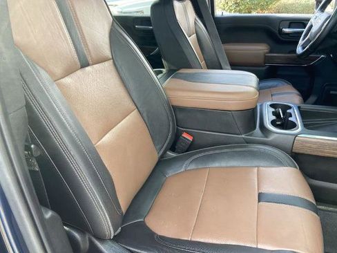 Used 2023 Chevrolet Silverado 3500 High Country image 24