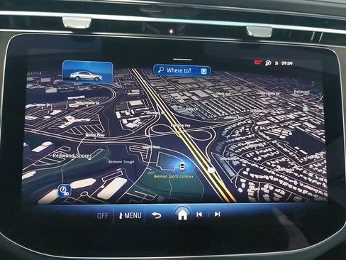 Used 2025 Mercedes-Benz E 350 Sedan image 13