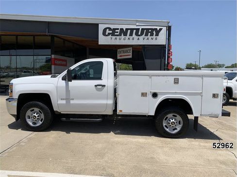 Used 2015 Chevrolet Silverado 2500 W/T RWD image 4