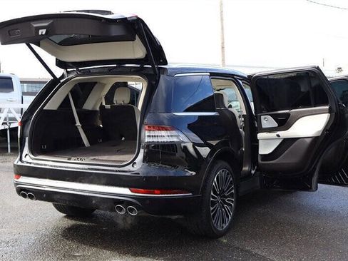 Used 2020 Lincoln Aviator Black Label w/ Dynamic Handling Package AWD/4WD image 35