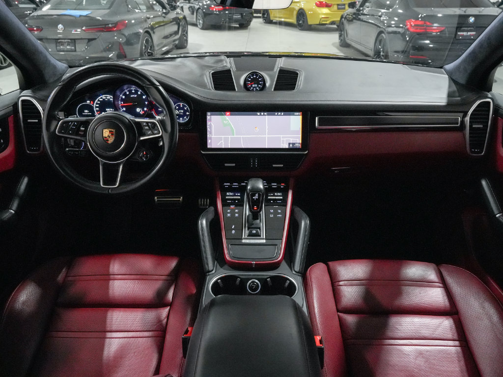 Used 2021 Porsche Cayenne GTS AWD/4WD image 24