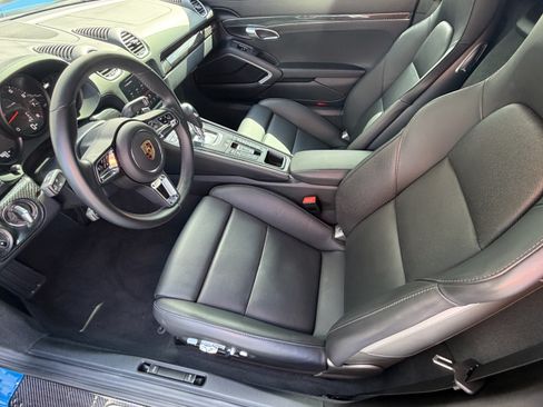 Certified 2025 Porsche 718 Boxster RWD image 4