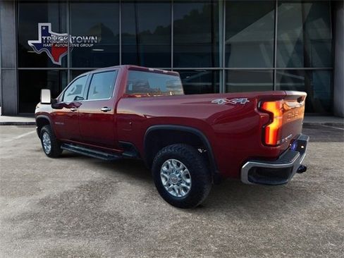 Used 2025 Chevrolet Silverado 2500 LTZ w/ LTZ Convenience Package image 6