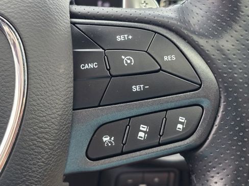 Used 2023 Dodge Durango R/T image 37