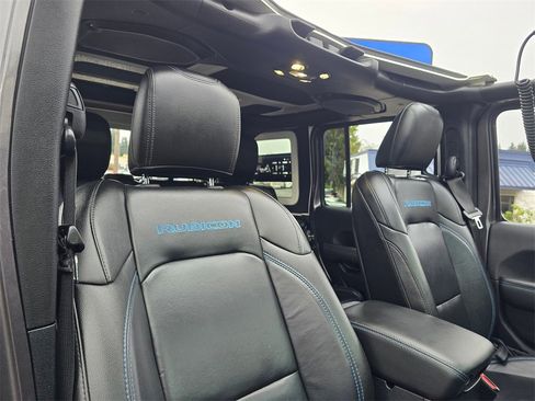 Used 2021 Jeep Wrangler Unlimited Rubicon 4xe w/ Steel Bumper Group image 13