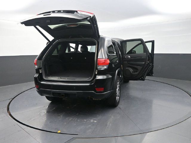 Used 2019 Jeep Grand Cherokee Limited w/ Trailer Tow Group IV AWD/4WD image 37
